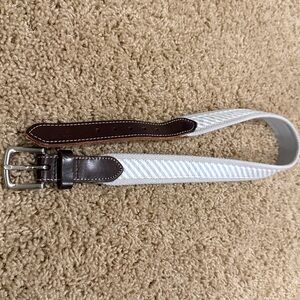 Vineyard Vines Blue White Stripe Kids Belt